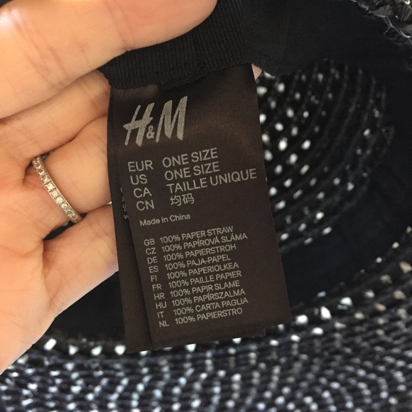 H&M Sun Hat - Picture 3 of 3